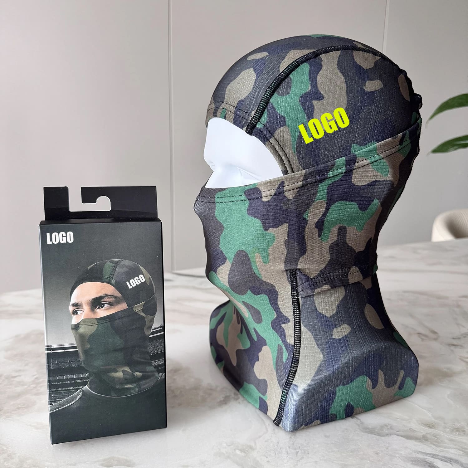 High-quality with brand logo Windproof Balaclava Ski Mask ColdProof Face Cover with Colorful Box for Men & Women