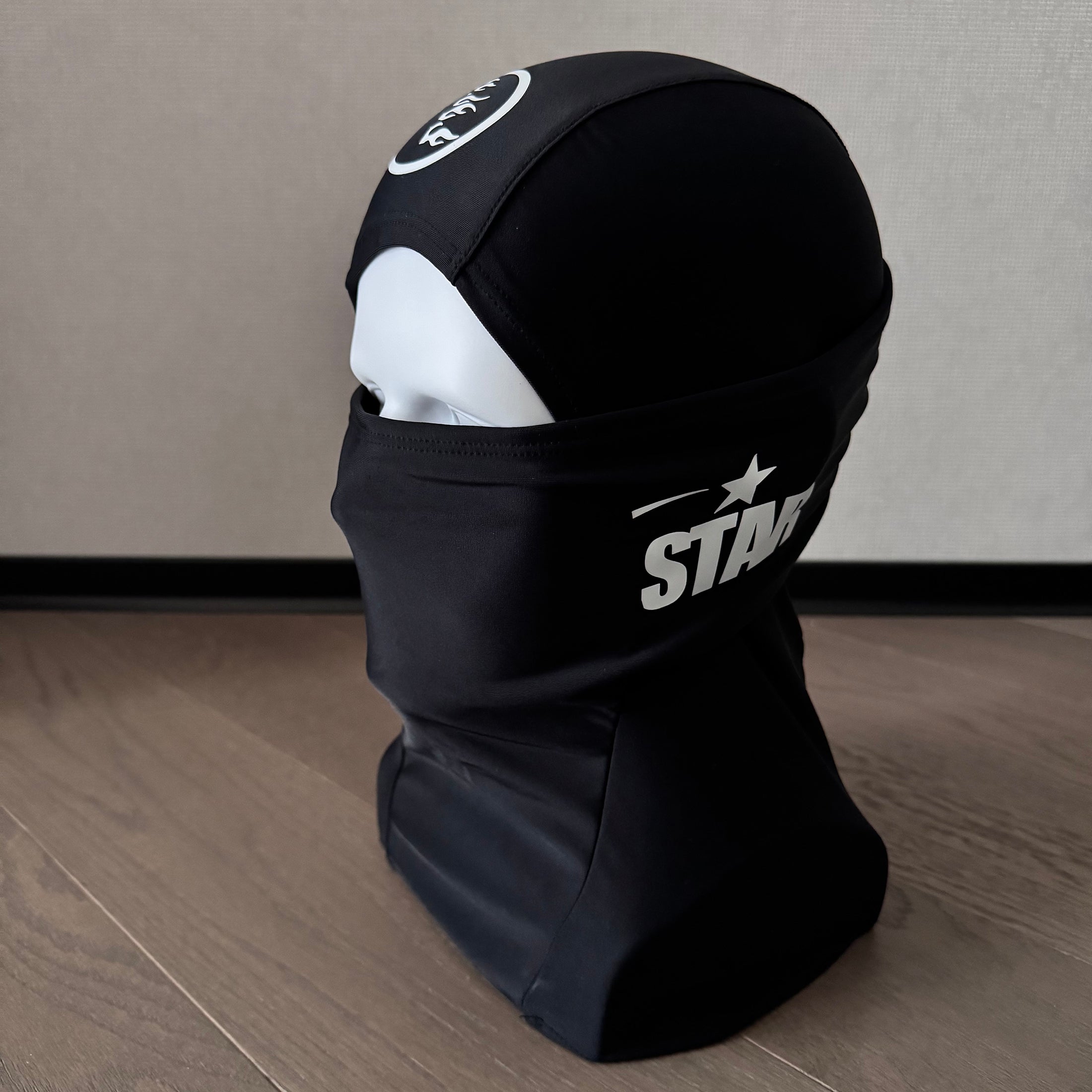 High-quality with brand logo Windproof and warm chip Balaclava ski mask suitable for both men and women outdoor cycling and sports ski mask