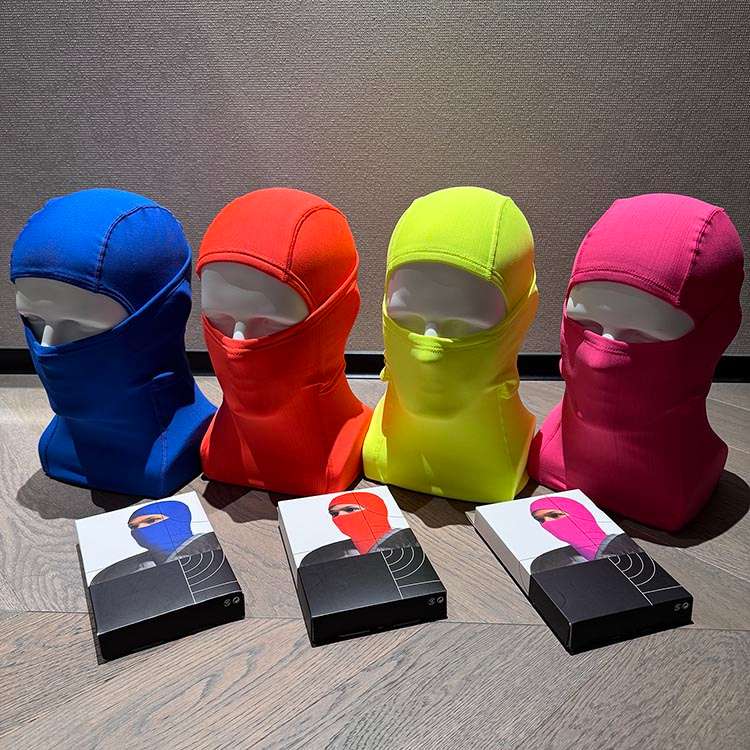 High-quality with brand logo Windproof Balaclava Ski Mask ColdProof Face Cover with Colorful Box for Men & Women