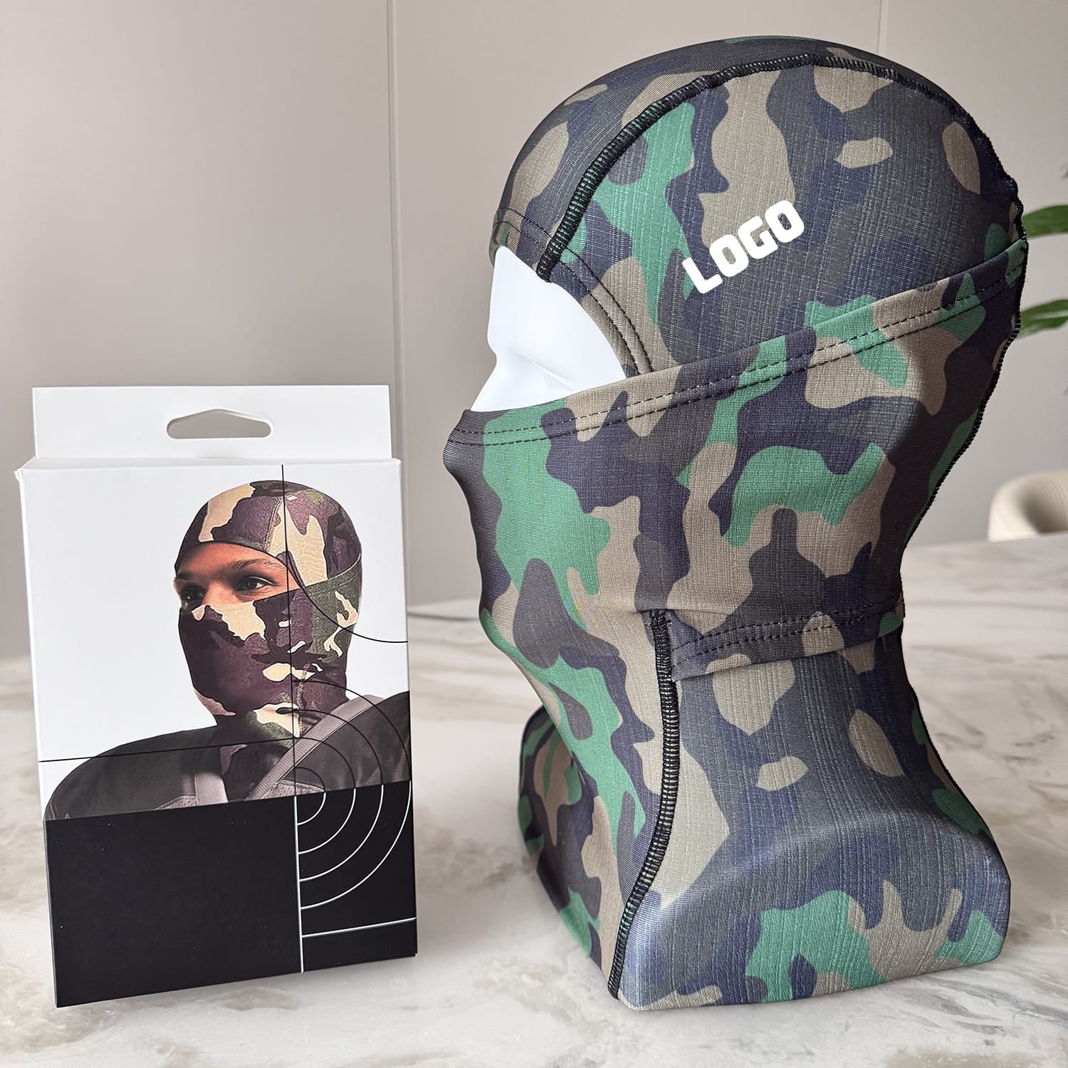 High-quality with brand logo Windproof Balaclava Ski Mask ColdProof Face Cover with Colorful Box for Men & Women